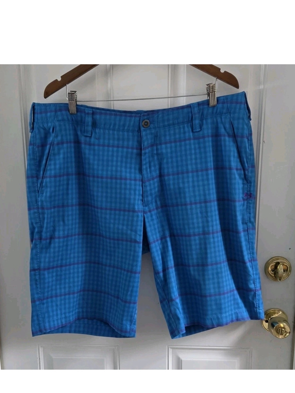 Under Armour Blue Checkered Golf Shorts Mens Size 40 Pockets